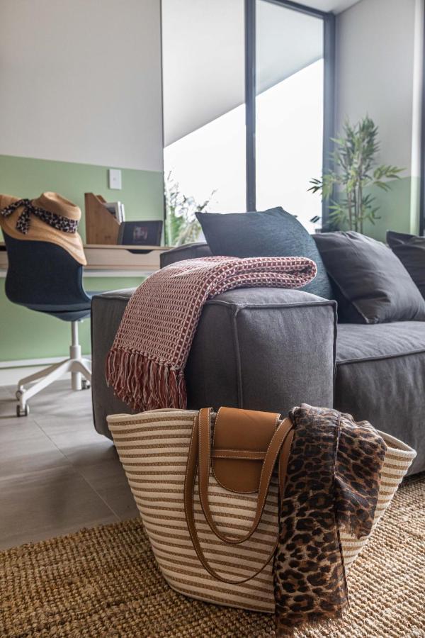 Kula Apartments Parramatta Сидни Екстериор снимка