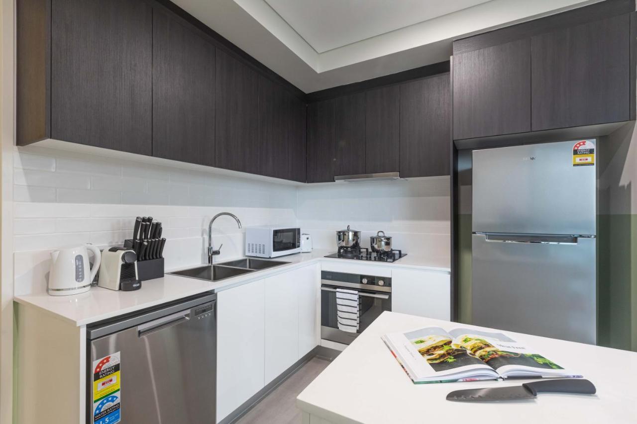 Kula Apartments Parramatta Сидни Екстериор снимка