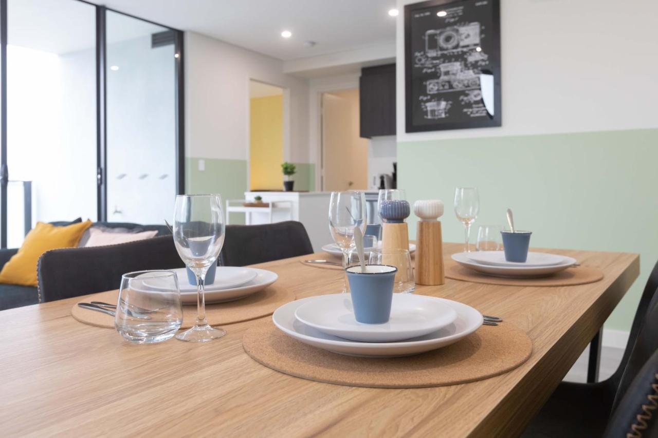 Kula Apartments Parramatta Сидни Екстериор снимка