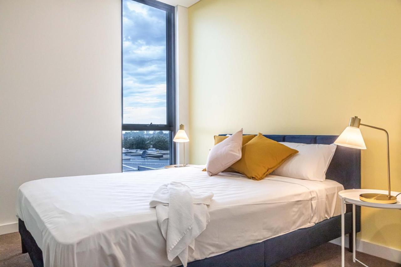 Kula Apartments Parramatta Сидни Екстериор снимка