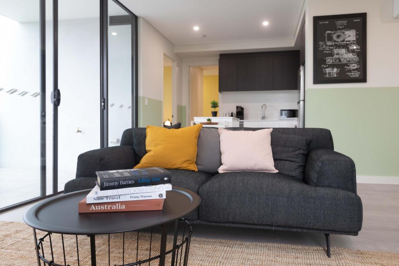 Kula Apartments Parramatta Сидни Екстериор снимка